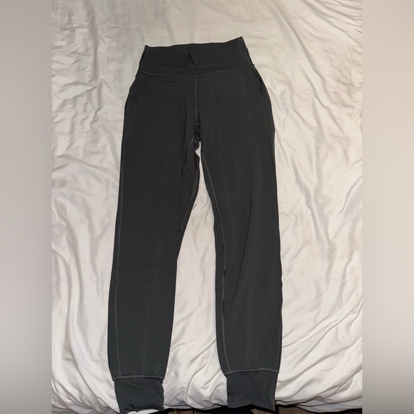 Align Joggers - Picture 5 of 9